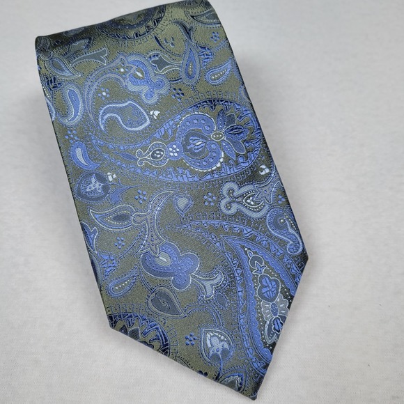 GEOFFREY BEENE Handmade 100% Silk Tie Men's Gray Blue Paisley Tie - Picture 1 of 5